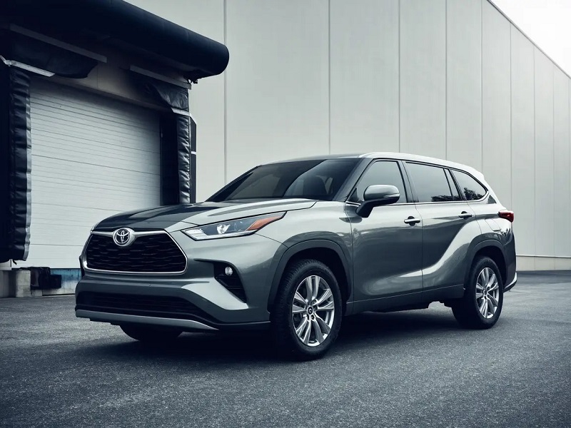 Toyota Highlander dobrze sprzedaje się na rynku krajowym i rozwija się na całym świecie